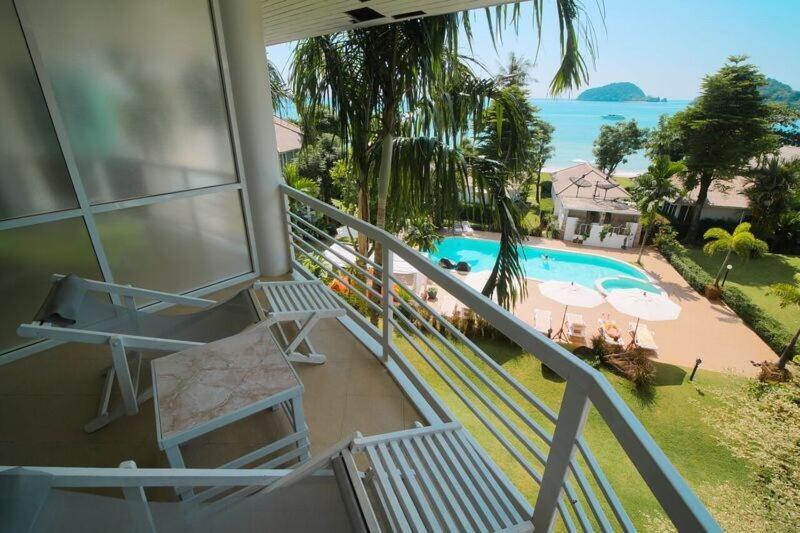 Makathanee Resort Koh Mak Buitenkant foto
